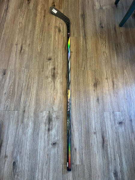 Senior Bauer Proto-R Left Hand Hockey Stick P28 77 Flex (New)