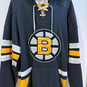 Black Men's Large CCM Sweatshirt (Used)