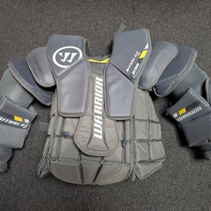 Medium Warrior Ritual G2 Goalie Chest Protector (Used)
