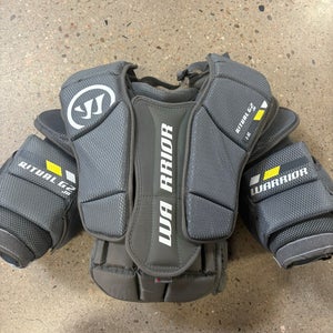 Junior Large/Extra Large Warrior Ritual G2 Goalie Chest Protector (Used)