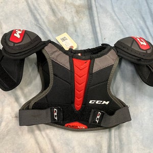 Medium Youth CCM QLT Edge Shoulder Pads (Used)