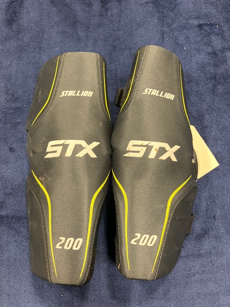 Large Youth STX Stallion 200 Arm Pads (Used)