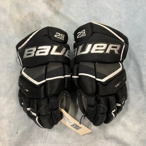 Black Youth Bauer Supreme 2S Pro Gloves 9" (Used)