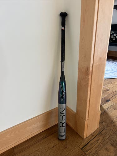 Mizuno CRBN Composite Bat (-11) 21 oz 32" (Used)
