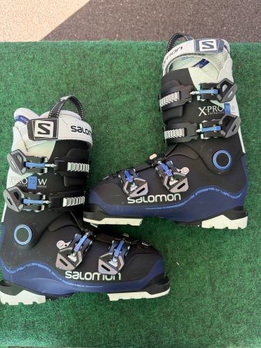 Women's Salomon X-Pro 70 W Energyzer Ski Boots (Used) | Mondo 24.5 (286mm)