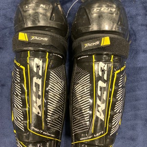 Junior CCM Tacks 9040 Shin Pads 13" (Used)