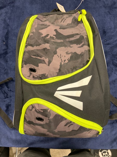 Black Kids Unisex Small / Medium Easton Backpacks & Bags Backpack (Used)