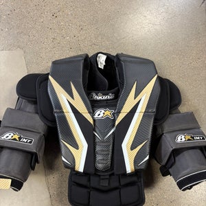 *Barely Used* Intermediate Small / Medium Brian's Bstar Goalie Chest Protector (Used)