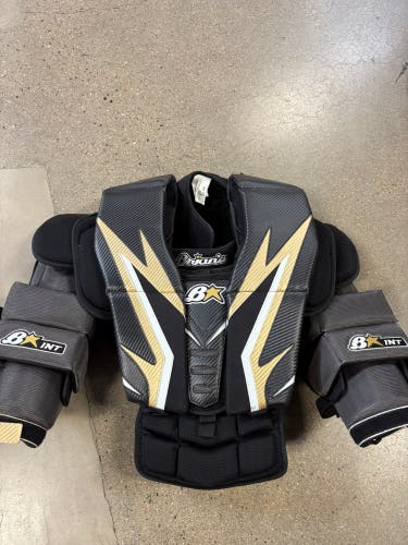 *Barely Used* Intermediate Small / Medium Brian's Bstar Goalie Chest Protector (Used)