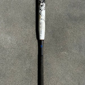 2023 DeMarini Whisper Composite Bat (-10) 23 oz 33" (Used)
