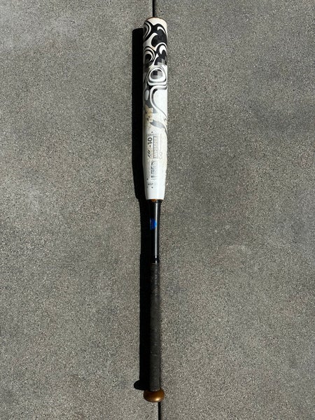 2023 DeMarini Whisper Composite Bat (-10) 23 oz 33" (Used)