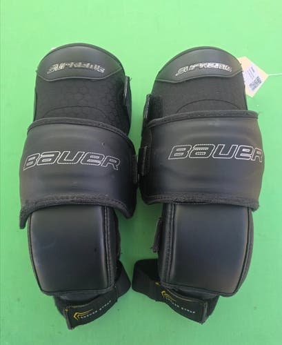 Senior Bauer Supreme Goalie Knee Pads