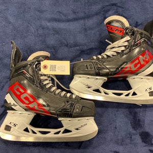 Senior CCM JetSpeed FT 680 Hockey Skates Regular Width Size 6 (Used)