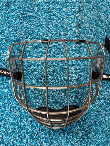 Medium Bauer Profile III Facemask (Used)