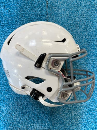 Youth Small Riddell SpeedFlex Helmet (Used)