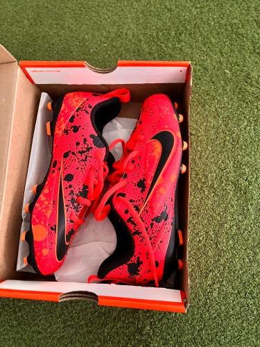 Red Kids 5Y (Big Kids / Youth) Youth Nike Alpha Huarache 8 Varsity LAX Low Top Molded Cleats (New)
