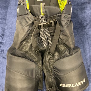 Black Junior Large Bauer HP ELITE Hockey Pants (Used)