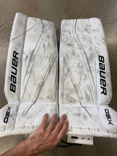 White 26+" Junior Small Bauer GSX (2023 Model) Goalie Leg Pads (Used)