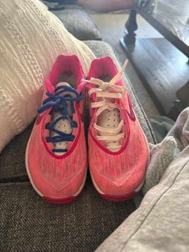 Men's Size M 7.0 (W 8.0) Nike GT Cut Shoes (Used)