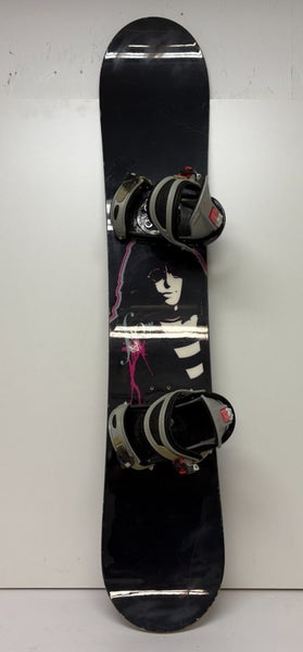 FLOW Icon Joey Ramone 148cm Twin-Tip All-Mtn Snowboard Burton Freestyle Bindings