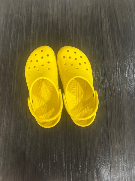 Yellow Unisex Youth Size M 7.0 (W 8.0) (Used)