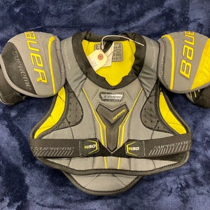 Medium Junior Bauer Supreme S150 Shoulder Pads (Used)