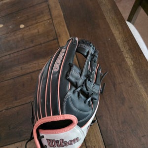 Used 2024 Wilson A2000FP H12 12"