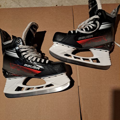 Bauer X3 Hockey Skates Regular Width 10 (Used)