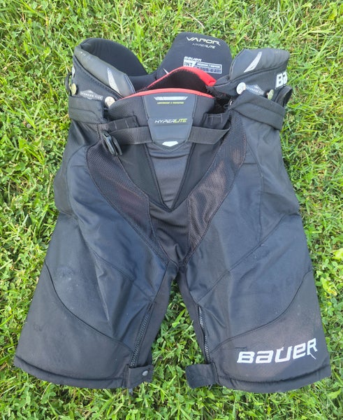 Black Intermediate Medium Bauer Vapor Hyperlite Hockey Pants