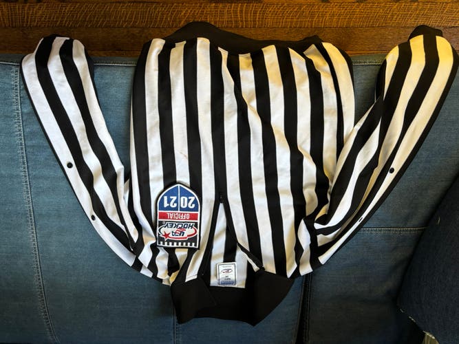 Referee Jersey / Adult Small