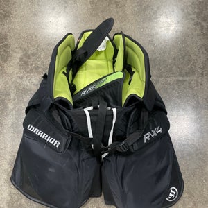 Black Senior XL Warrior Ritual X4 Pro+ Hockey Goalie Pants (Used)