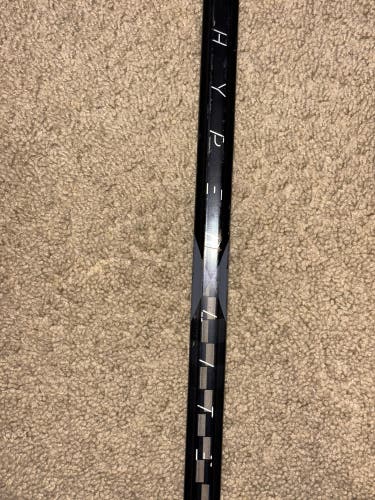 Adult Maverik Hyperlite Shaft (Used)