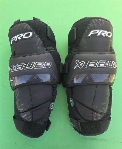 New Senior Bauer Pro Goalie Knee Pads