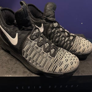 Men's Nike KD 9 size 12