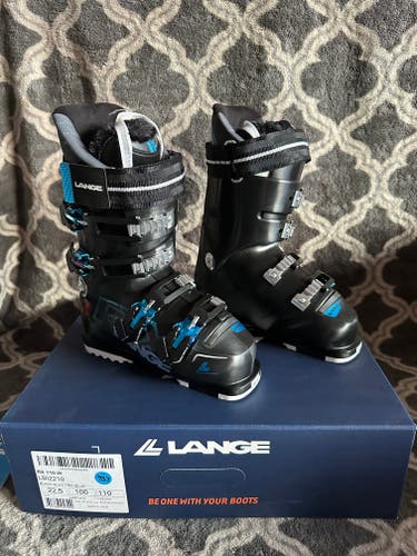 Lange RX 110 W Ski Boots Brand New! Size 22.5