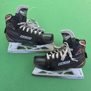 Intermediate Bauer Vapor X700 Hockey Goalie Skates Regular Width Size 5