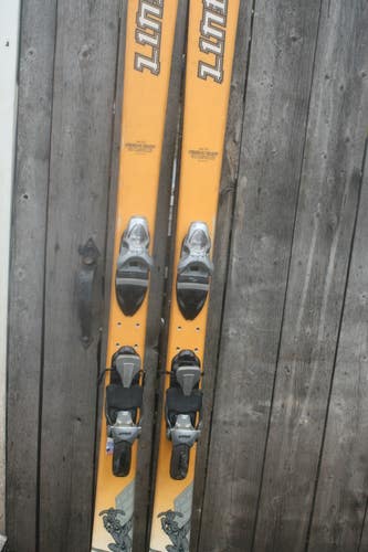 Unisex All Mountain 164 cm Line Skis With LOOK Bindings