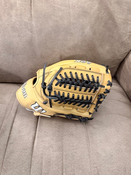Infield RH Wilson A2K Baseball Glove 11.75" (Used)