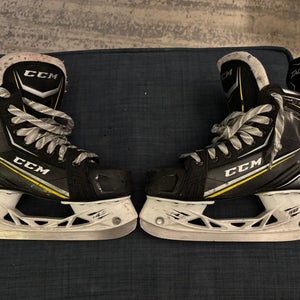 CCM Tacks 9080 Hockey Skates Size 5 - Regular Width (Used)