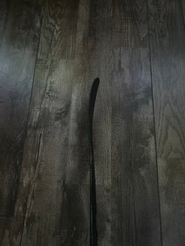 Intermediate Bauer Vapor Hyperlite 2 Left Hand Hockey Stick P90TM (Used)