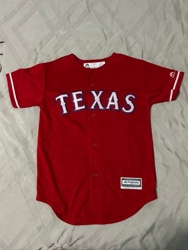 Red Medium Kids Unisex Majestic Jersey (Used)