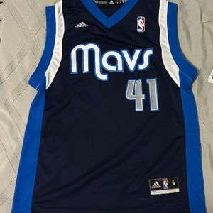 Blue Medium Kids Unisex Adidas Jersey (New)