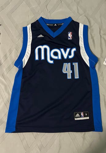 Blue Medium Kids Unisex Adidas Jersey (New)