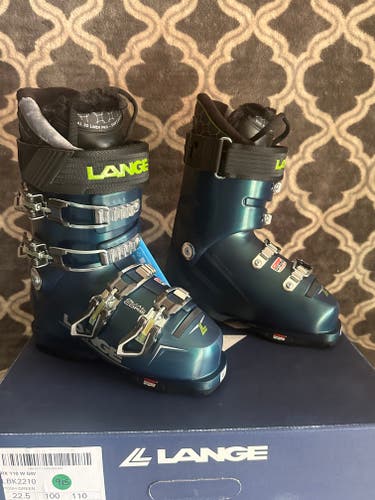 2023 Lange RX 110 W LV GW Ski Boots Brand New! Size 22.5