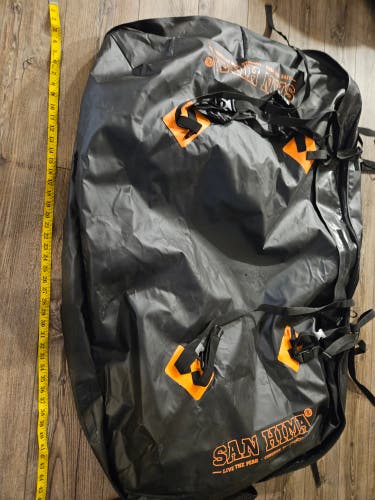 (Used) Soft roof rack carrier
