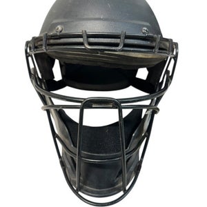 Used Easton PROWESS ELITE Catchers Helmet w/Mask Black M/L 11835-S000198600