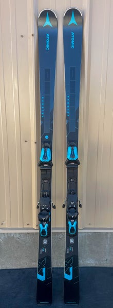 2025 Atomic Redster X7 w/Atomic MI12GW(Din 4-12) Size-176cm R-15.5-Used 1 Day