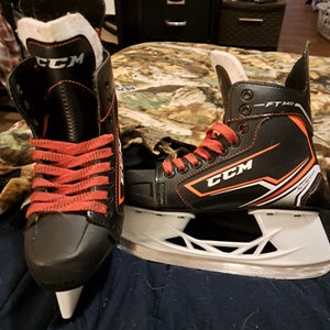 CCM JetSpeed FT340 Hockey Skates Size 2 (Used)
