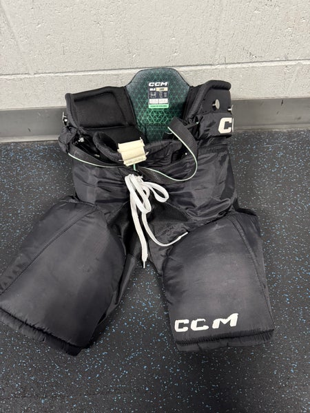 Women's Junior Large CCM Jetspeed FTW Hockey Pants (Used)