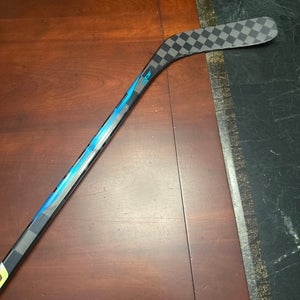 Intermediate Bauer Nexus Sync Right Handed Hockey Stick P88 (Used)